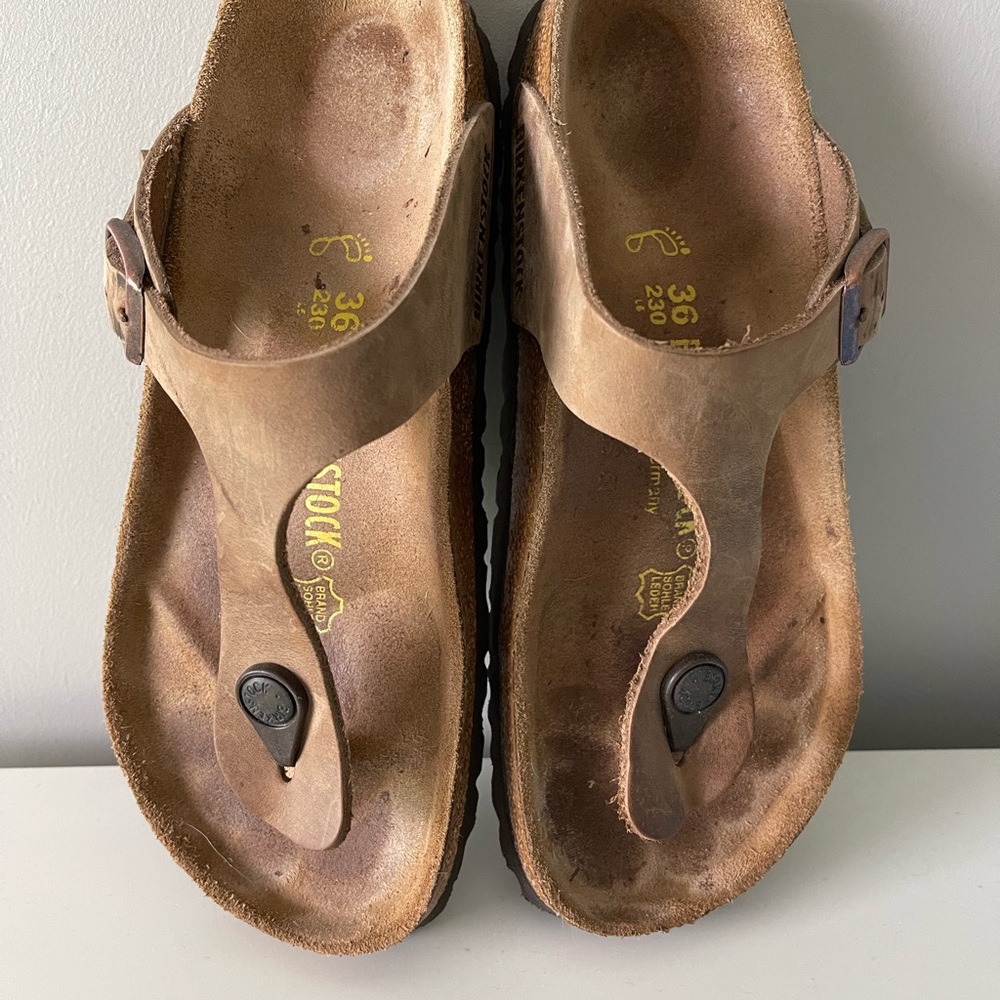 Birkenstock Gizeh Sandals